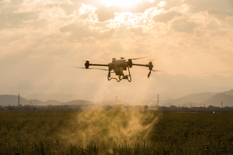 agrokopter dron do oprysków