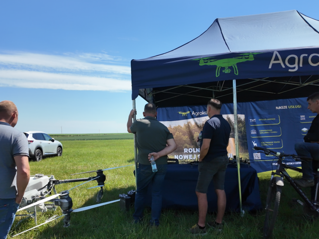 demo-farma-20267-grudusk-agrokopter-pokazy-3